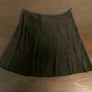 Black flowy suede skirt BB Dakota size 4